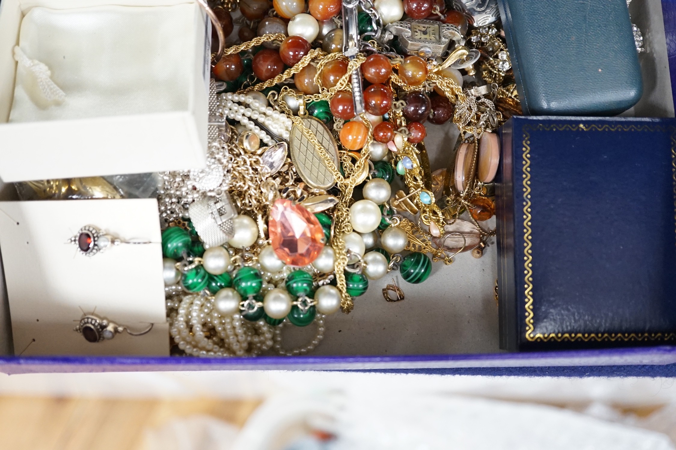 An assortment of costume and other jewellery, including white metal charm bracelet, 925 pendant on chain etc.